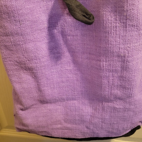 Silver Elephant Embroidered Bag - Picture 2 of 10